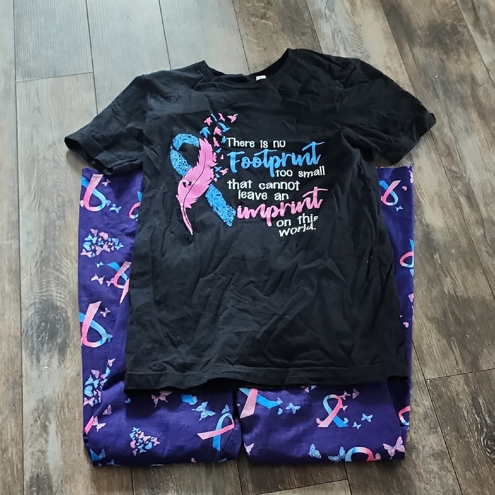 Black and Purple Graphic T-Shirt and Leggings Set